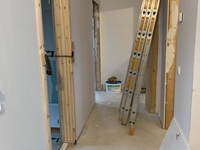 Man sollte es nicht glauben - das Tapezieren nimmt kein Ende