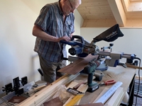 13.6.25: Das »Kabuff« wird als letzter Raum laminiert