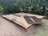 Der Schuppen nimmt Gestalt an