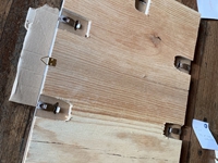 Auch Joschas Bild bekommt endlich einen geb&uuml;hrenden Platz.